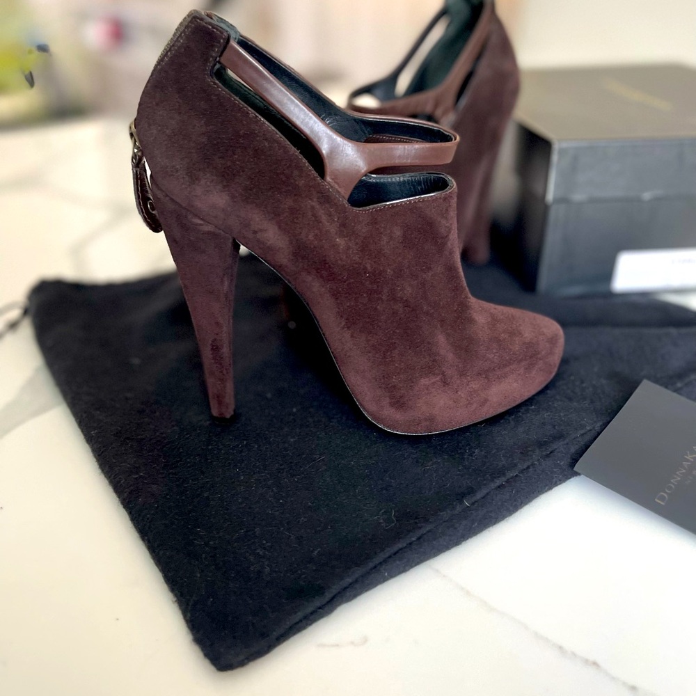 Donna Karan NY High Heel Brown Suede Shoes